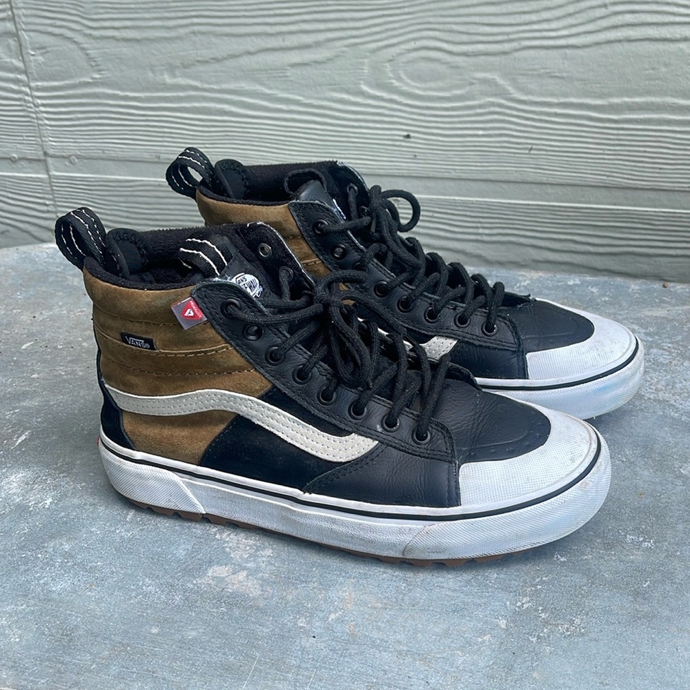 Vans Sk8-Hi MTE 2.0 DX “Dirt” brown and black